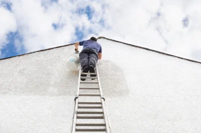 Peinture extérieure à Vue — façades et ravalement